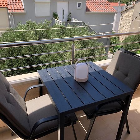 Apartments Kristina Hvar Town Bagian luar foto